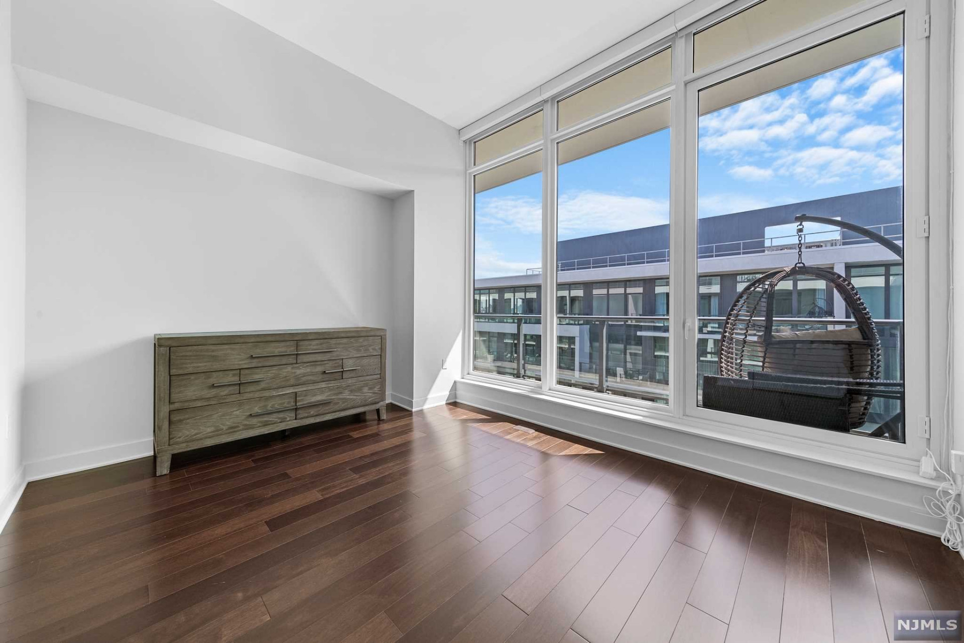 1200 Ave At Port Imperial, Unit 708, Weehawken, NJ 07086