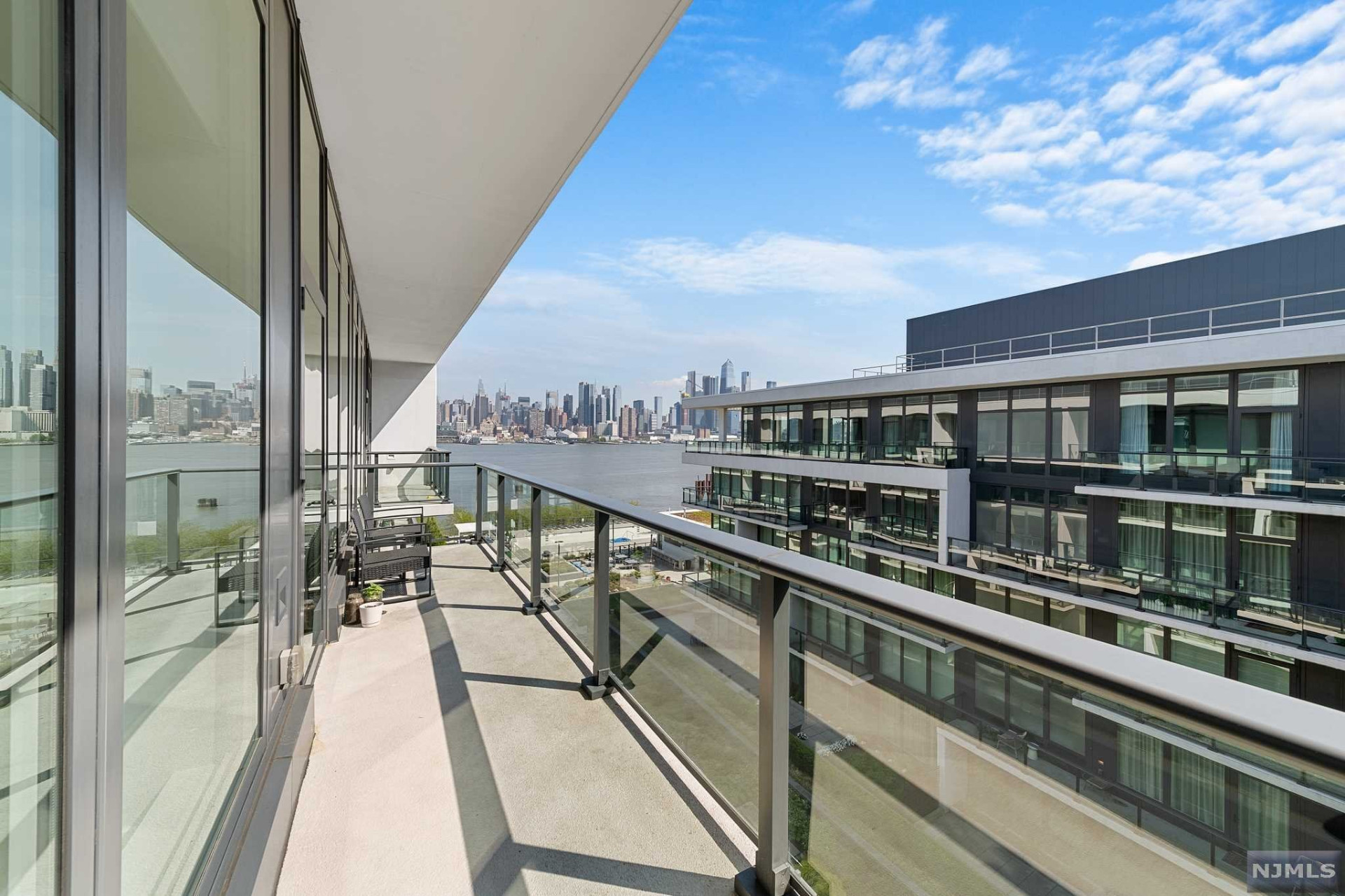 1200 Ave At Port Imperial, Unit 708, Weehawken, NJ 07086